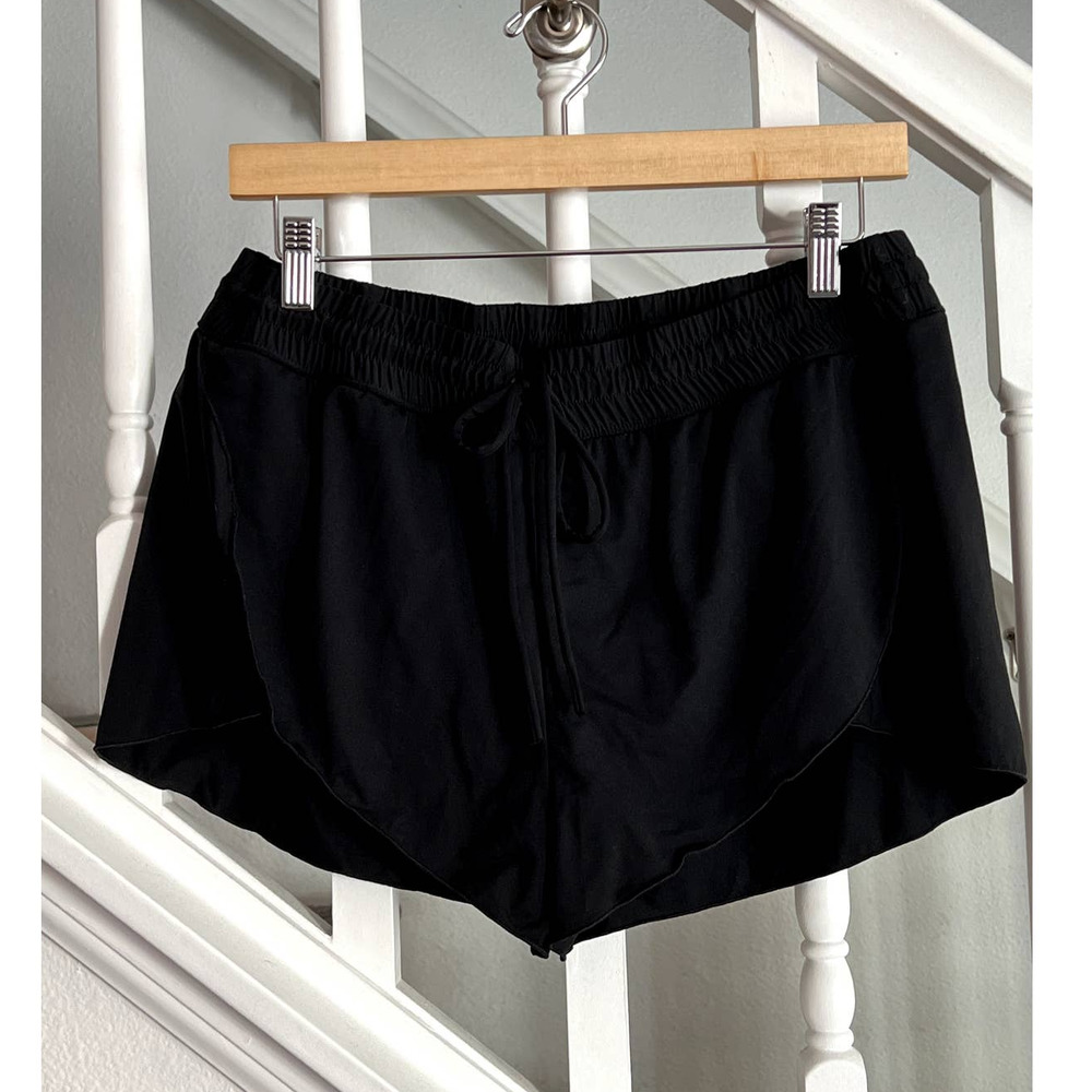 Athleta Swim Shorts Size Large